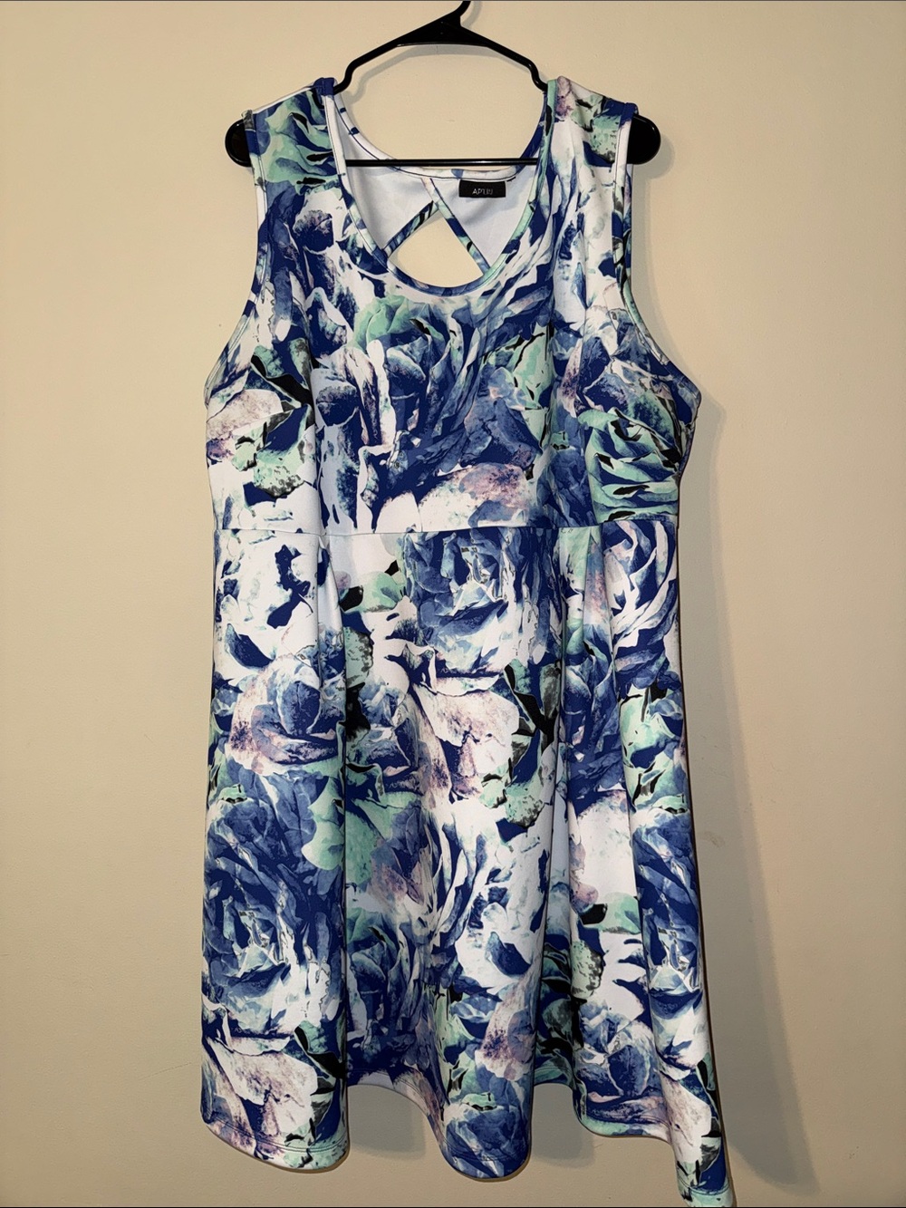 Apt. 9 Blue, Mint & White Floral Sleeveless Dress with Keyhole